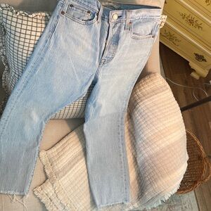 Levi jeans